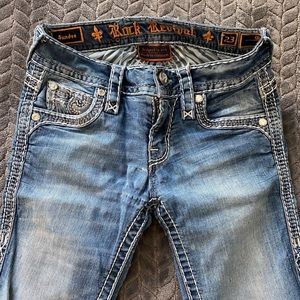 Rock revival jeans light blue.